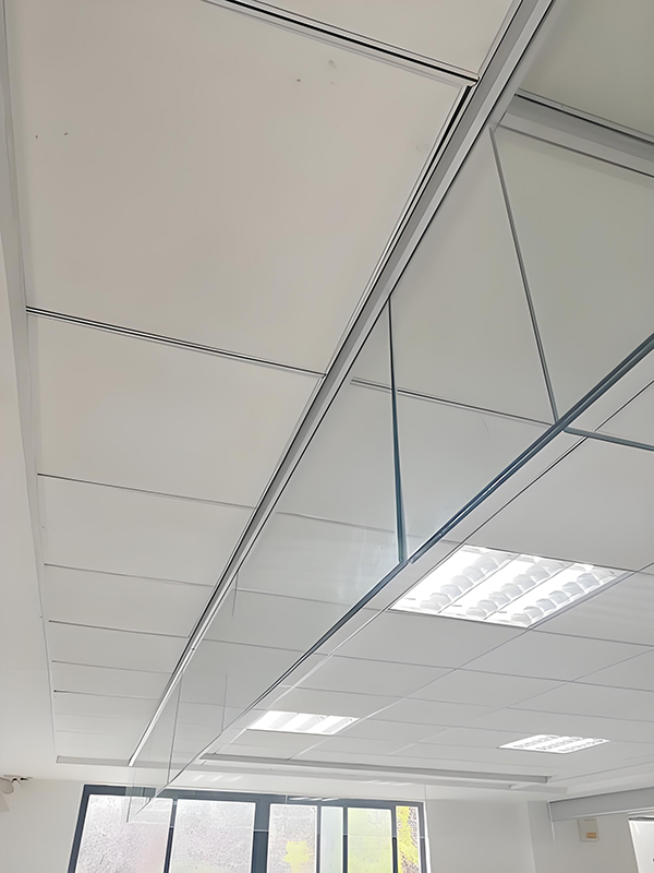 秦安玻璃秦安挡烟垂壁