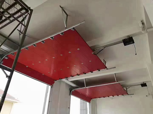 秦安工业翻板门 秦安工业翻板门