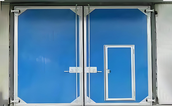 秦安工业平开门