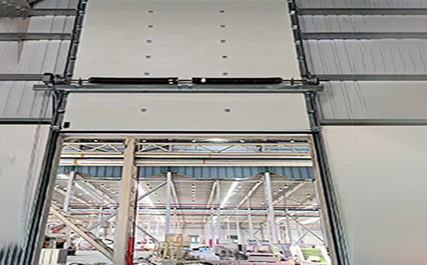 秦安工业提升门