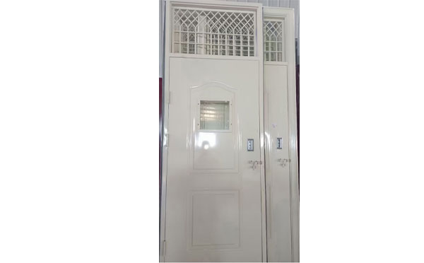 秦安学校教室门