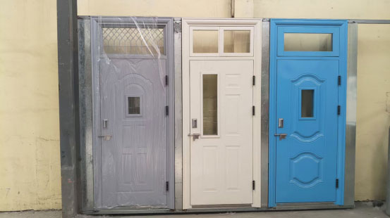 秦安学校教室门 秦安学校教室门